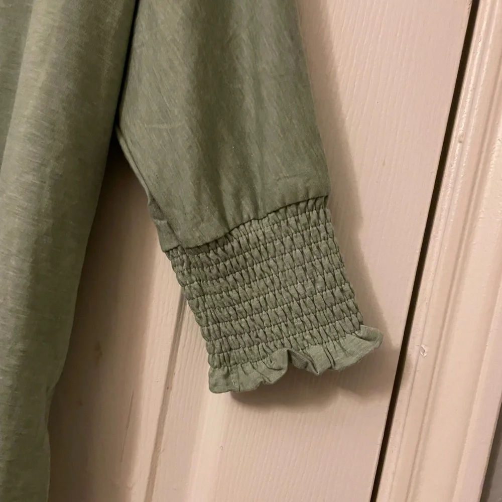 DokoToo, Women's Olive Green Top - Picture 6 of 12